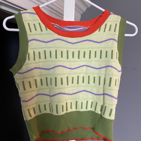 Sweet Green and orange tank - small - Picture 2 of 2